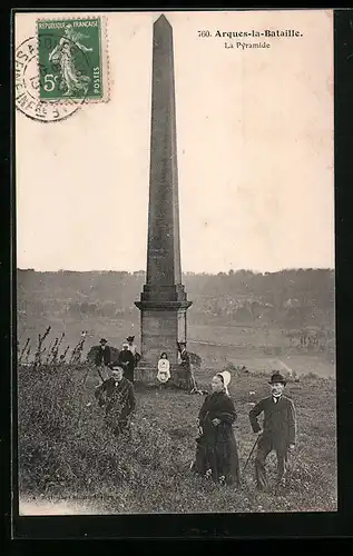 AK Arques-la-Bataille, La Pyramide