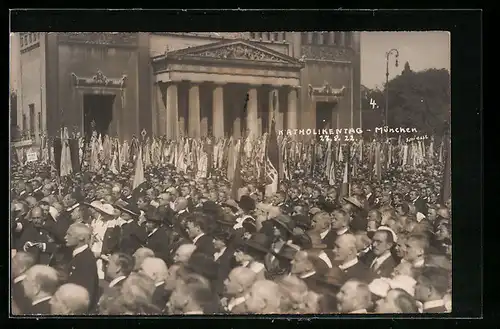 Foto-AK München, Katholikentag 1922 am Königsplatz