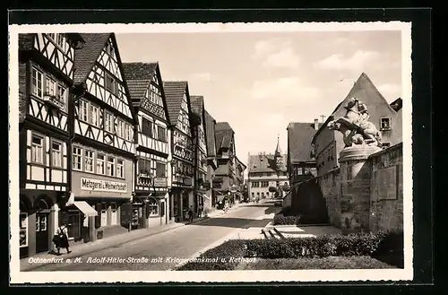 AK Ochsenfurt a. M., Strasse mit Gasthaus & Metzgerei, Kriegerdenkmal und Rathaus