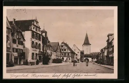 AK Gengenbach, Hauptstrasse mit Tor am Ende