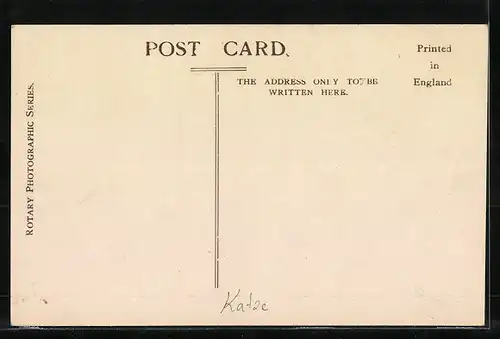 AK Junge Katze mit einem Küken