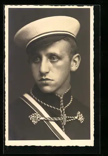 Foto-AK Student im Wichs mit Schirmmütze