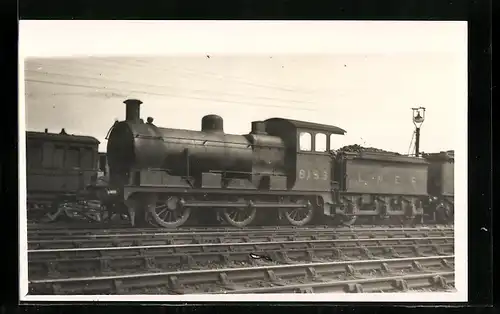 Foto-AK Englische Eisenbahn, Lokomotive der L. N. E. R. No. 8153