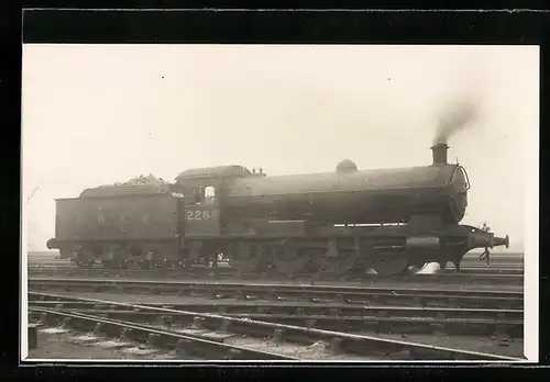 Foto-AK Englische Eisenbahn, Lokomotive der L. N. E. R. No. 2289