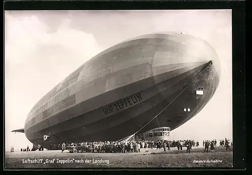 Foto-AK Karlsruhe, L. Z. Graf Zeppelin beim Abheben 1930