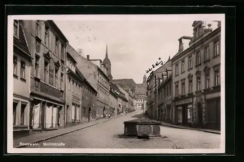 AK Rosswein, Mühlstrasse mit Geschäften und Brunnen