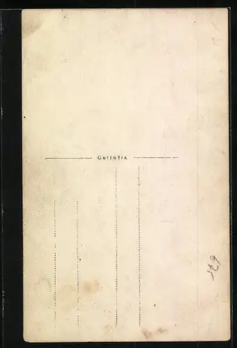 Foto-AK Zwei Jäger mit ihrer Beute nach der Hasenjagd