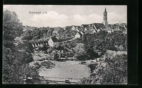 AK Rottweil am Neckar, Generalansicht der Stadt mit der Brücke im Vordergrund