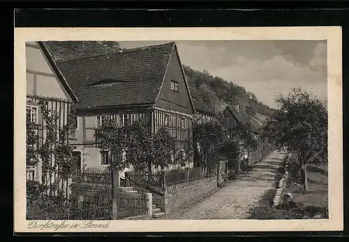 AK Grund / Freital, Dorfstrasse in Strand