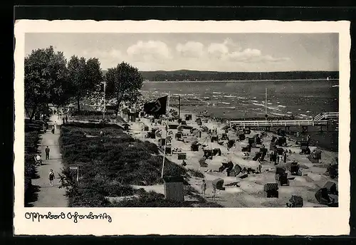 AK Scharbeutz, Strand im Sommer mit 