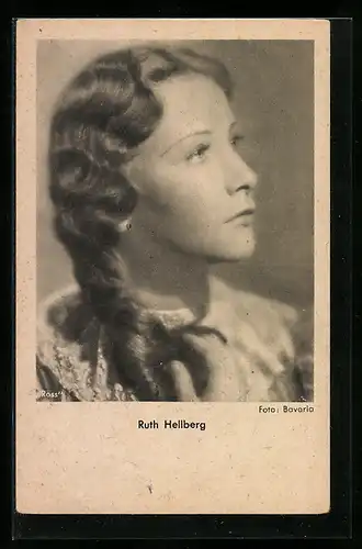 AK Schauspielerin Ruth Hellberg, Portrait mit Blick zur Seite