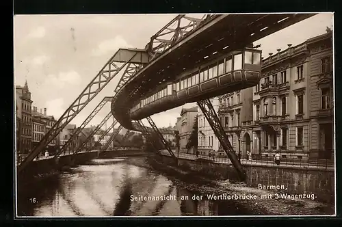 AK Barmen, Seitenansicht and er Wertherbrücke mit 3 Wagenzug