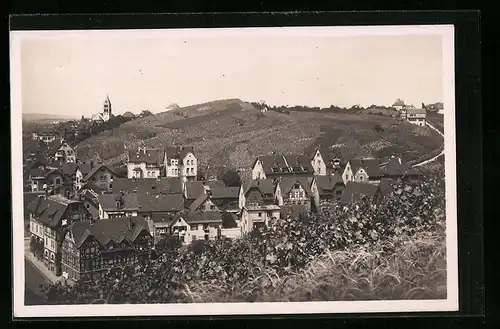 AK Untertürkheim, Ortsansicht von einem Berg aus gesehen