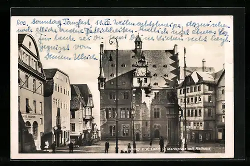 AK Marburg a. d. Lahn, Marktplatz mit Rathaus