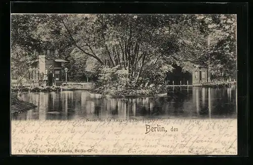 AK Berlin, Neuer See im Tiergarten, Bootsanlegestelle
