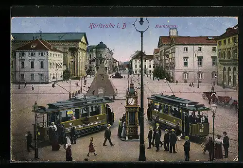 AK Karlsruhe i. B., Marktplatz mit Strassenbahnen