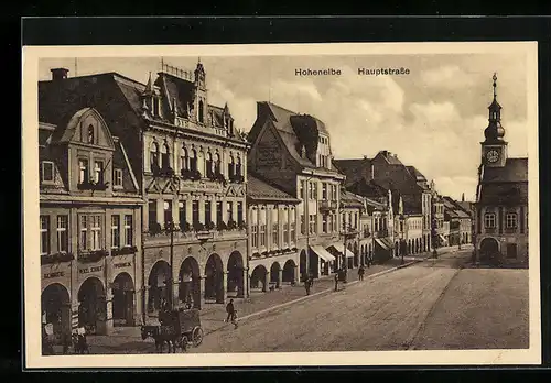 AK Hohenelbe, Hauptstrasse mit Hotel zum Schwan