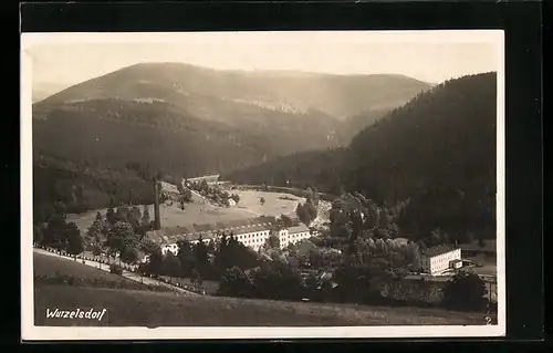 AK Wurzelsdorf, Ortsansicht aus der Vogelschau