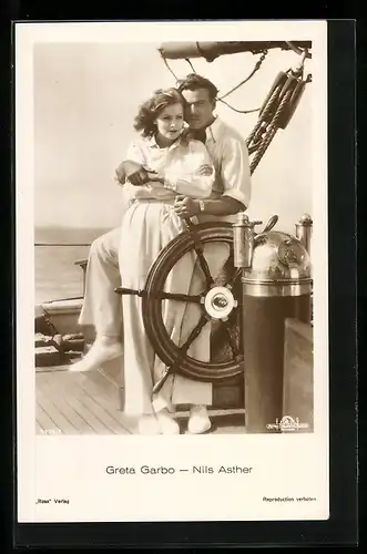 AK Schauspielerin Greta Garbo und Schauspieler Nils Asther auf dem Schiff