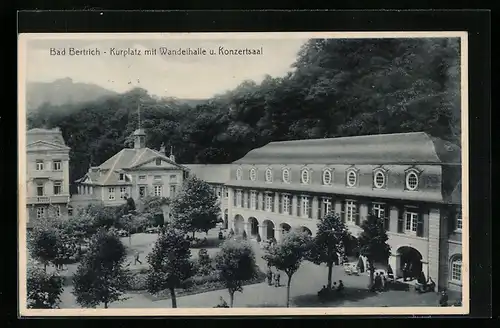 AK Bad Bertrich, Kurplatz mit Wandelhalle und Konzertsaal