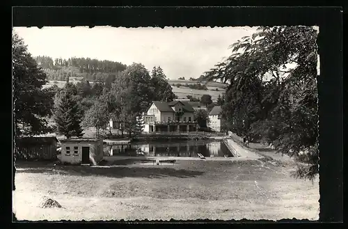 AK Sebnitz /Sächs. Schweiz, Waldbad und Gasthaus Forellenschenke im Sonnenschein
