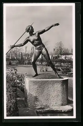 AK Essen /Ruhr, Reichsgartenschau 1938, Statue Speerwerferin