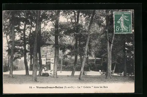 AK Verneuil-sur-Seine, La Galette dans les Bois