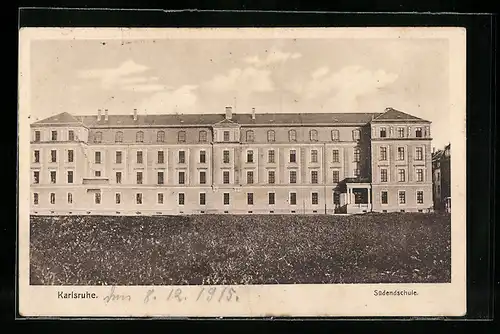 AK Karlsruhe, Blick über die Wiese auf die Südendschule