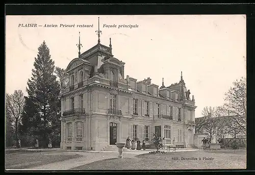 AK Plaisir, Ancien Prieure restaure, Facade principale