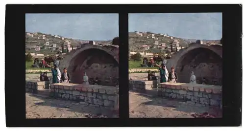 Stereo-Fotografie Chromoplast-Bild Nr. 177, Ansicht Nazareth, Marienbrunnen im Ort