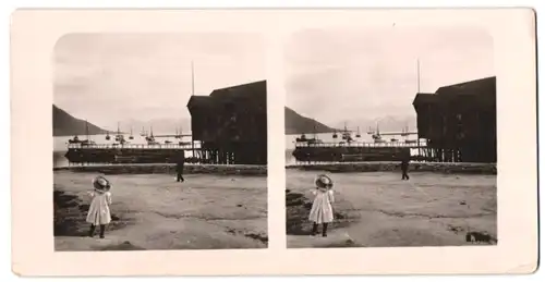 Stereo-Fotografie unbekannter Fotograf, Ansicht Tromsö, Blick auf den Hafen mit Segelbooten