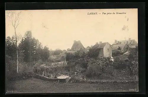 AK Lassay, Vue prise du Monastére