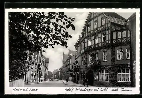 AK Höxter a. d. Weser, strasse mit Hotel Stadt Bremen