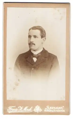 Fotografie Franz F. Mock, Saulgau, Junger Mann mit Schnurrbart