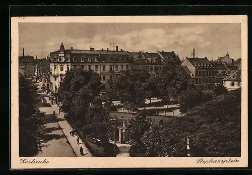 AK Karlsruhe, Stephansplatz mit Passanten