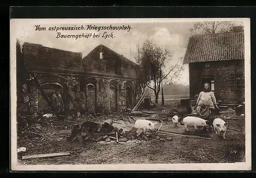 AK Lyck, Bauerngehöft mit Schweinen