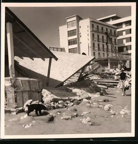 Fotografie unbekannter Fotograf, Ansicht Ancona, Trümmer & Verwüstung nach einer Überschwemmung