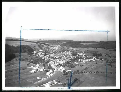 Fotografie Aero-Express, München, Ansicht Salmendingen, Fliegeraufnahme des Ortes