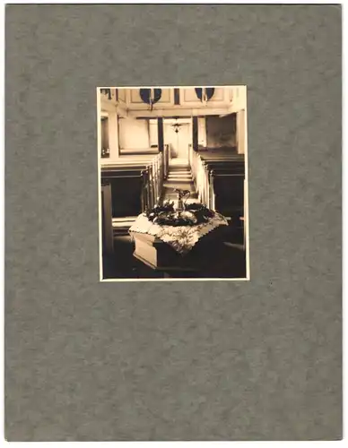 Fotoalbum mit 40 Fotografien eines Amateur Fotografen, Hildburghausen 1934, sachliche Fotografie, Interieur, Kirche