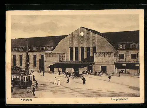 AK Karlsruhe, Strassenbahn vorm Bahnhof