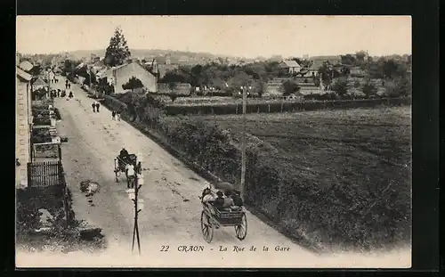 AK Craon, La Rue de la Gare, Strassenpartie