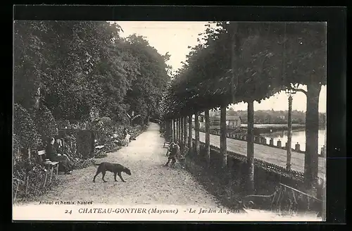 AK Château-Gontier, Le Jardin Anglais
