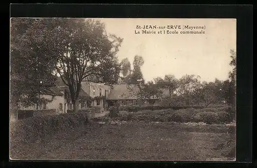 AK St-Jean-sur-Erve, La Mairie et l`Ecole communale