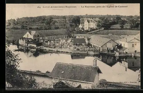AK Laval-Avesnières, La Mayenne, près de l`Eglise de Cumont