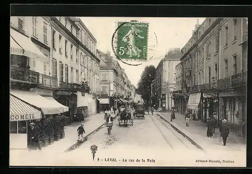 AK Laval, La rue de la Paix