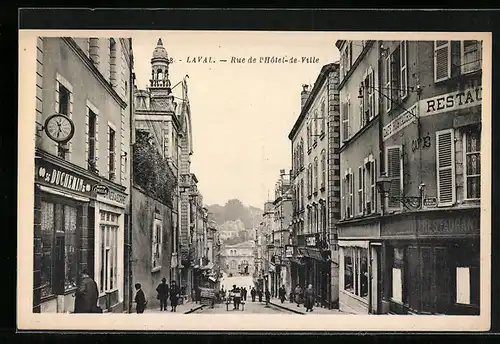 AK Laval, Rue de l`Hotel de Ville