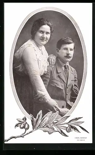 AK M. et Mme. Marcel Charlat, La Famille du Rameau d`Olivier, Carte No. 38
