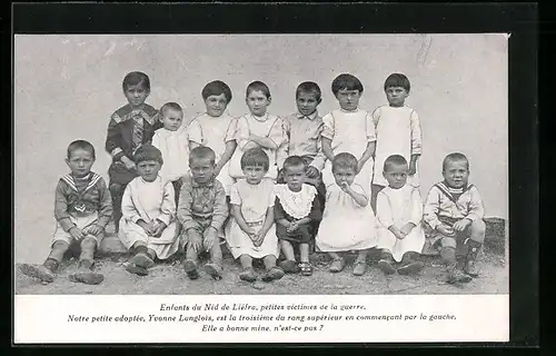 AK Enfants du Nid de Liéfra, petites victimes de la guerre, La Famille du Rameau d`Olivier, Carte No. 30