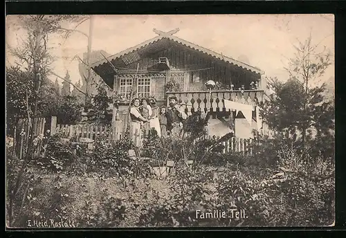 AK Ötigheim / Baden, Familie Tell im Garten, Volksschauspiel Wilhelm Tell