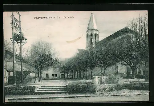 AK Thieverval, La Mairie